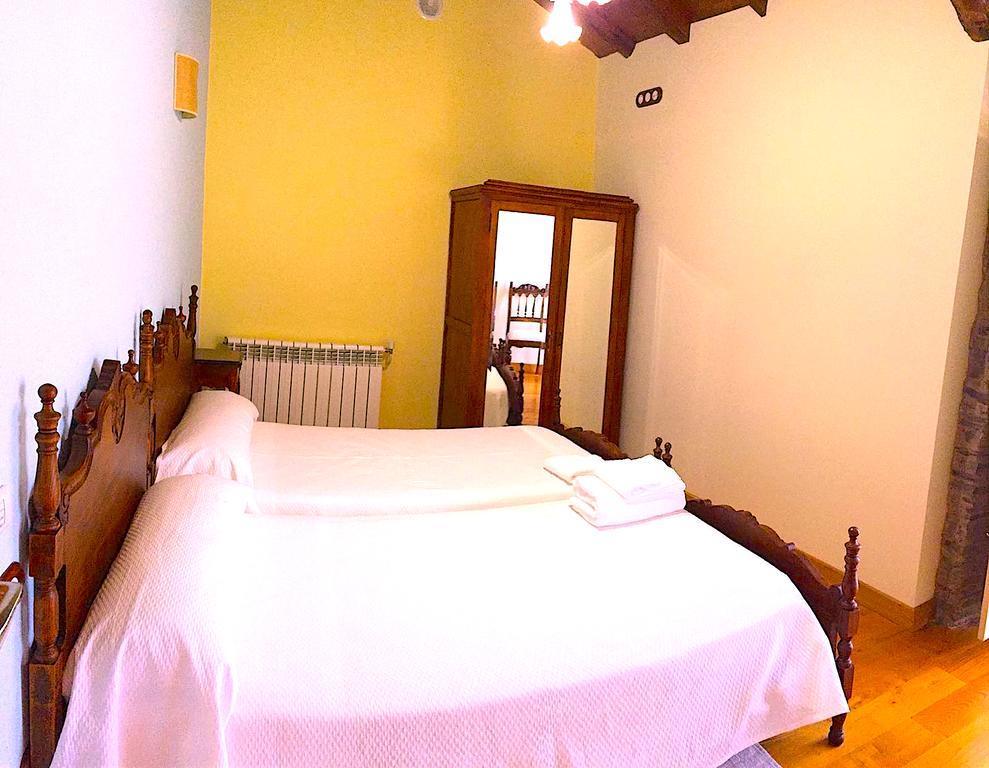 Vila Peregrina Castaneda  Ngoại thất bức ảnh